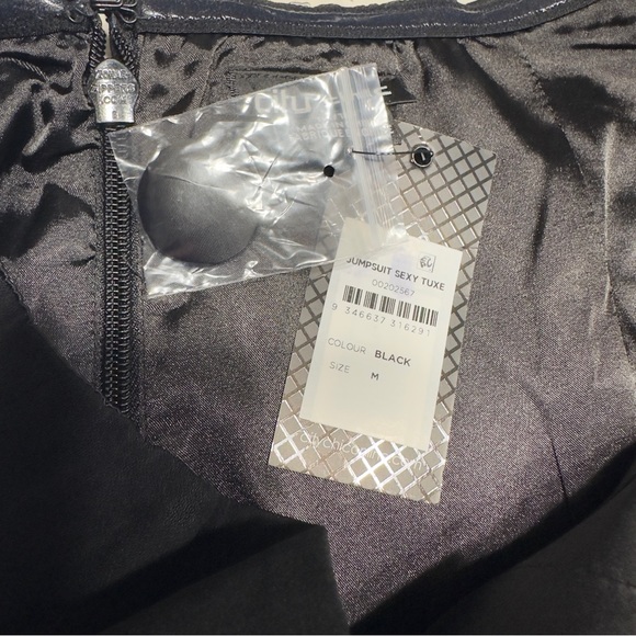 City Chic Sexy Tuxe  Jumpsuit Off The Shoulders - Picture 11 of 13